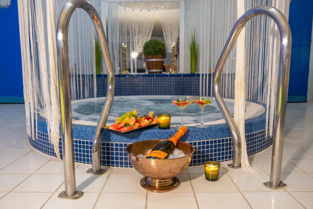 Hotel Tommy Wellness & Spa 나호트 외부 사진