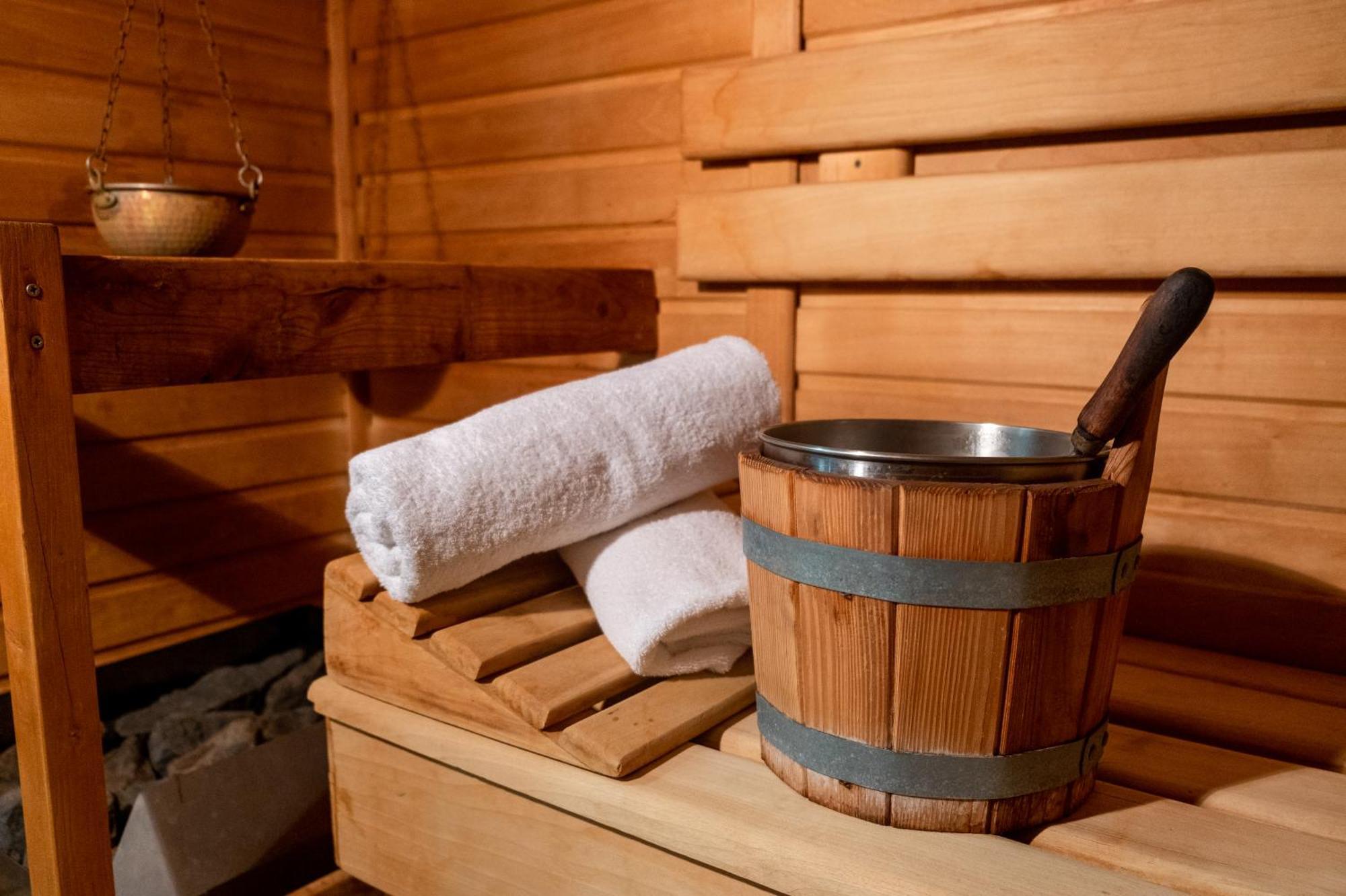 Hotel Tommy Wellness & Spa 나호트 외부 사진