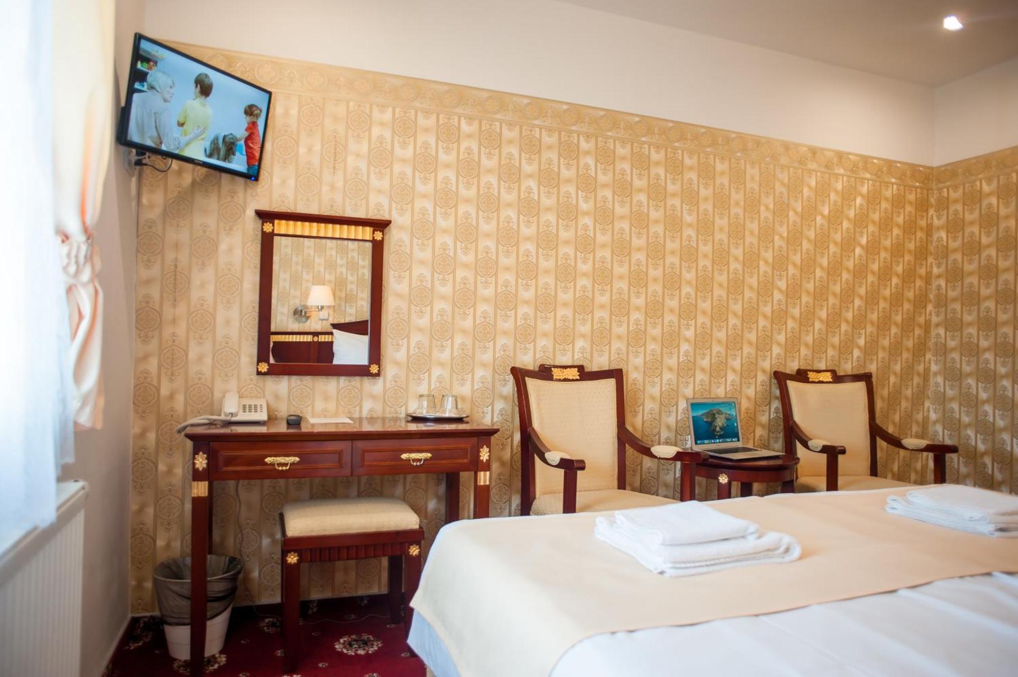 Hotel Tommy Wellness & Spa 나호트 외부 사진